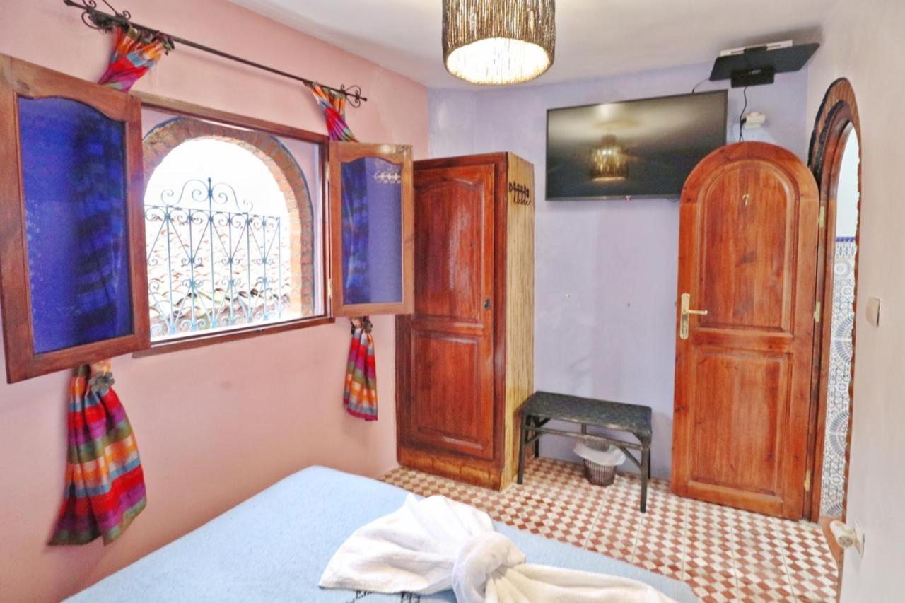 Aymane Rooftop Budget Panoramic Hotel Chefchaouen Exterior photo