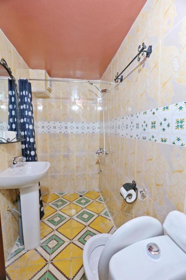 Aymane Rooftop Budget Panoramic Hotel Chefchaouen Exterior photo