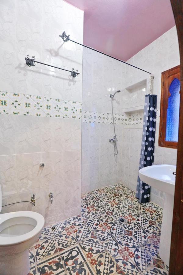 Aymane Rooftop Budget Panoramic Hotel Chefchaouen Exterior photo